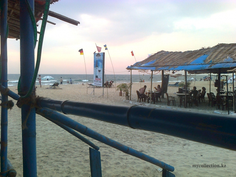 goa 2012 Betalbatim Beach shacke - Goa. Кафе на пляже Беталбатим.jpg