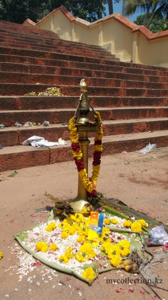 SriJanardhana Swamy temple - Varkala - Kerala - India.jpg