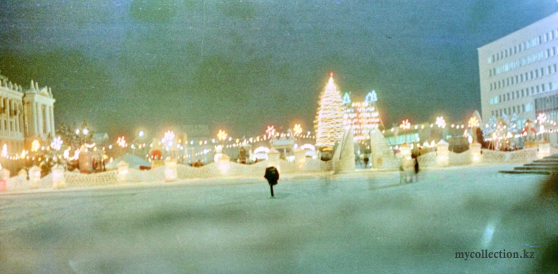 Новогодняя площадь 1990 