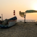 Рыбацкая лодка на пляже Марарикулам.