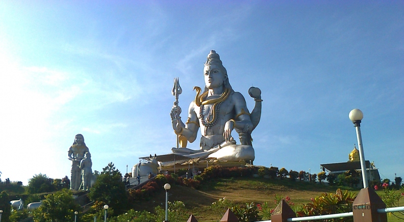 India - Karnatakka - Lord Shiva Murudeshwara - Статуя Шивы в Мурудешваре - Индия - Карнатака.jpg
