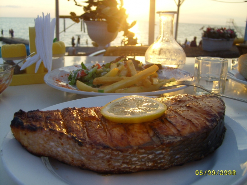 Dinner in Sochi - Fried fish - Ужин в Сочи -  Жареная рыба.JPG